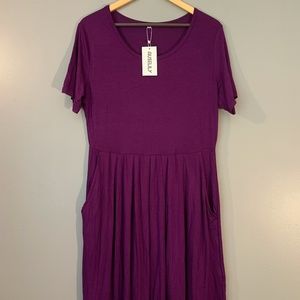 Casual Magenta Dress w/ Pockets